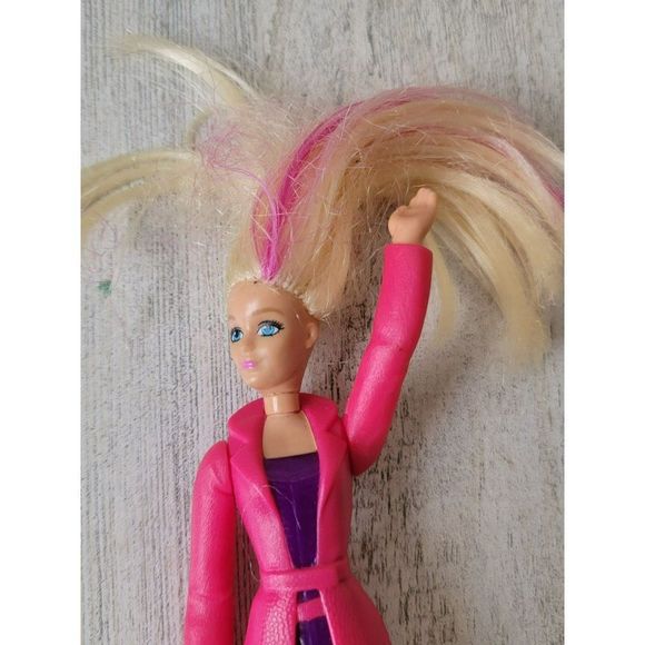 McDonald's Barbie pink robe Mattel 2016 toy figure - Picture 3 of 7